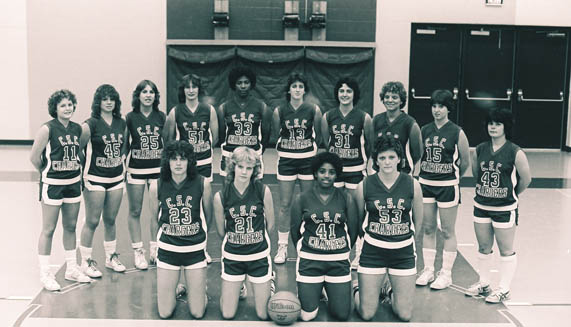 82-83 team photo