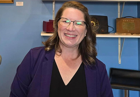 Ellen Burns in WRAM studio.