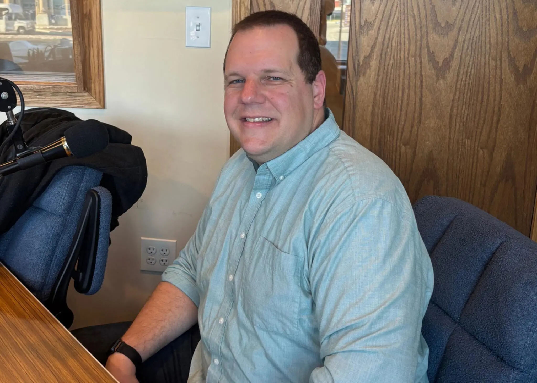 Aaron Frey in WRAM studio