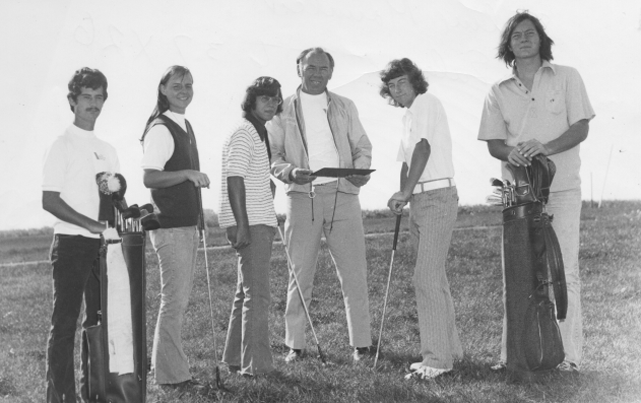 72 golf team photo